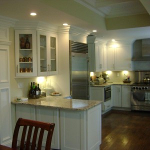 Long Island Dream Kitchen - Artistic Contracting - Built-in Appliances, Architectural Millwork, and Accent Lighting